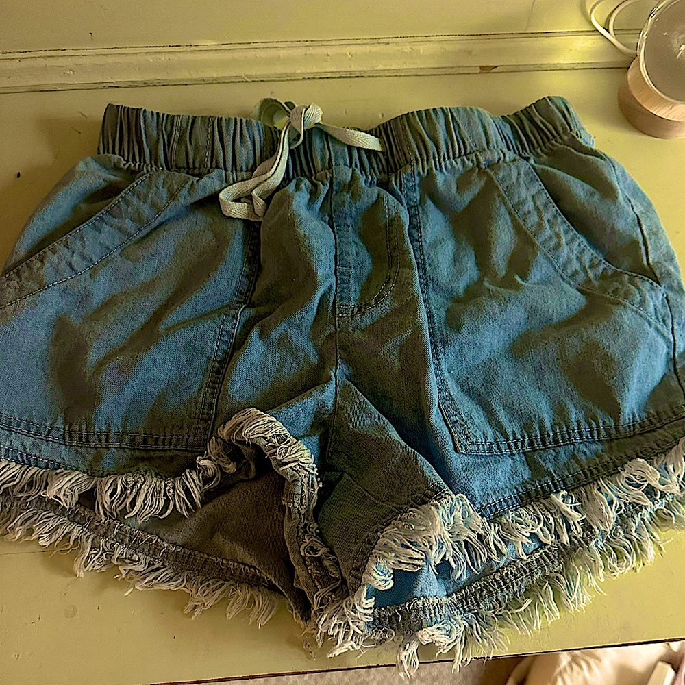 Cute Jean shorts!